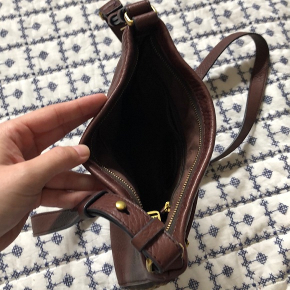 Fossil Leather Crossbody - Picture 6 of 6